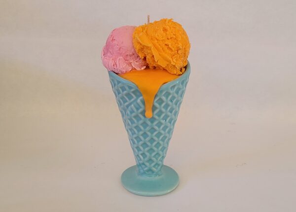Ice cream soy candle